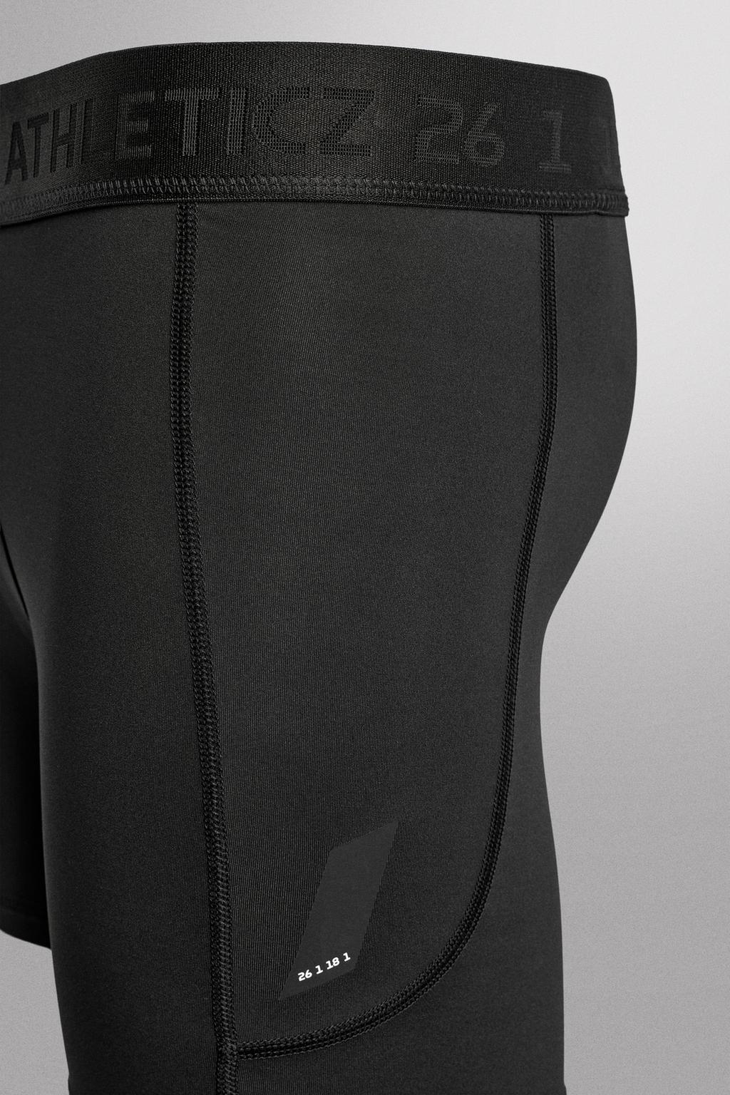 КОМПЛЕКТ ИЗ ДВУХ КОРОТКИХ ЛЕГИНСОВ