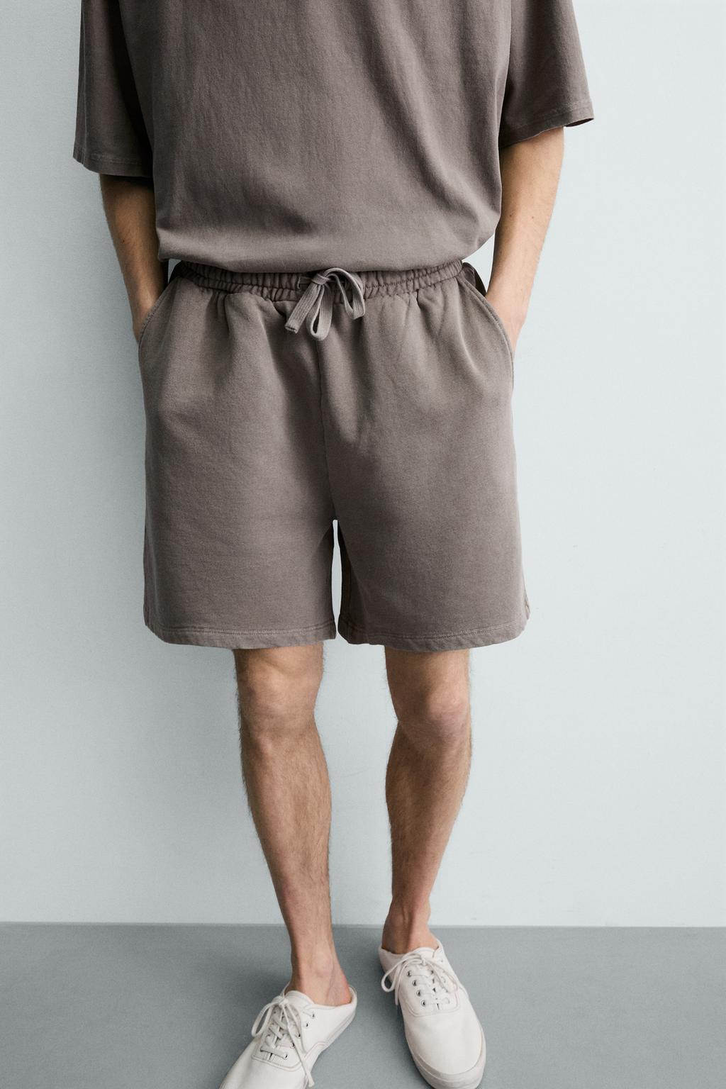 ШОРТЫ-ДЖОГГЕРЫ ИЗ ТКАНИ С ЭФФЕКТОМ ПОТЕРТОСТИ