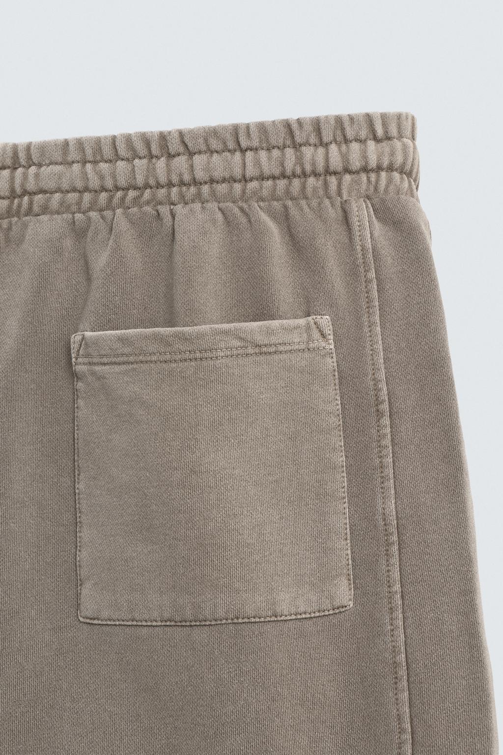 ШОРТЫ-ДЖОГГЕРЫ ИЗ ТКАНИ С ЭФФЕКТОМ ПОТЕРТОСТИ