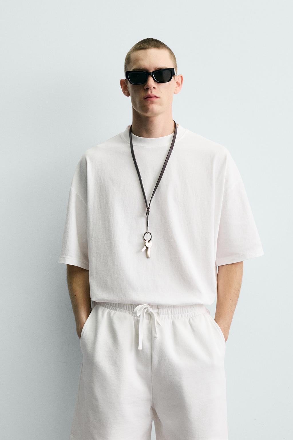 БАЗОВАЯ ФУТБОЛКА С ЭФФЕКТОМ ПОТЕРТОСТИ