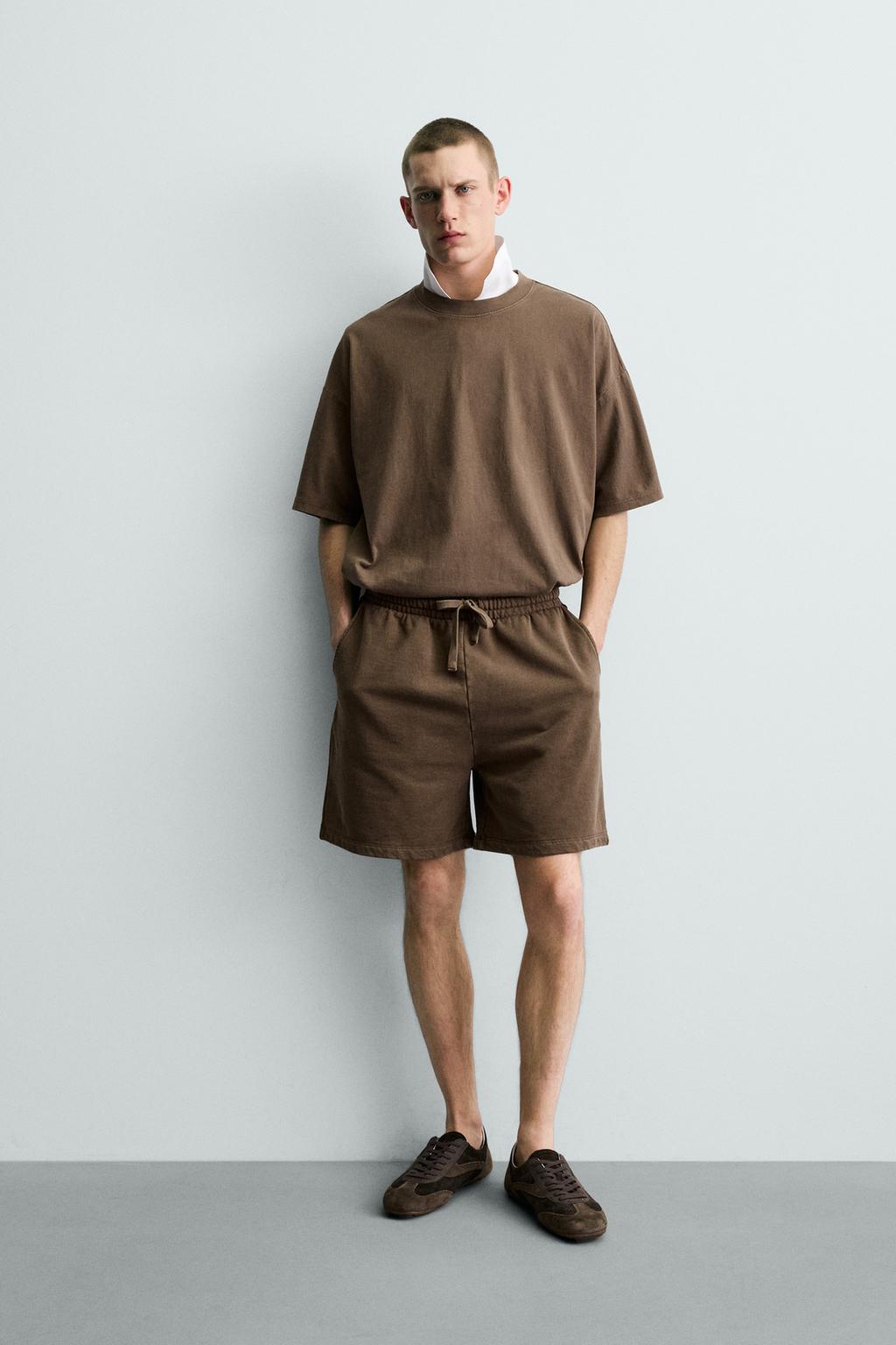 ШОРТЫ-ДЖОГГЕРЫ ИЗ ТКАНИ С ЭФФЕКТОМ ПОТЕРТОСТИ