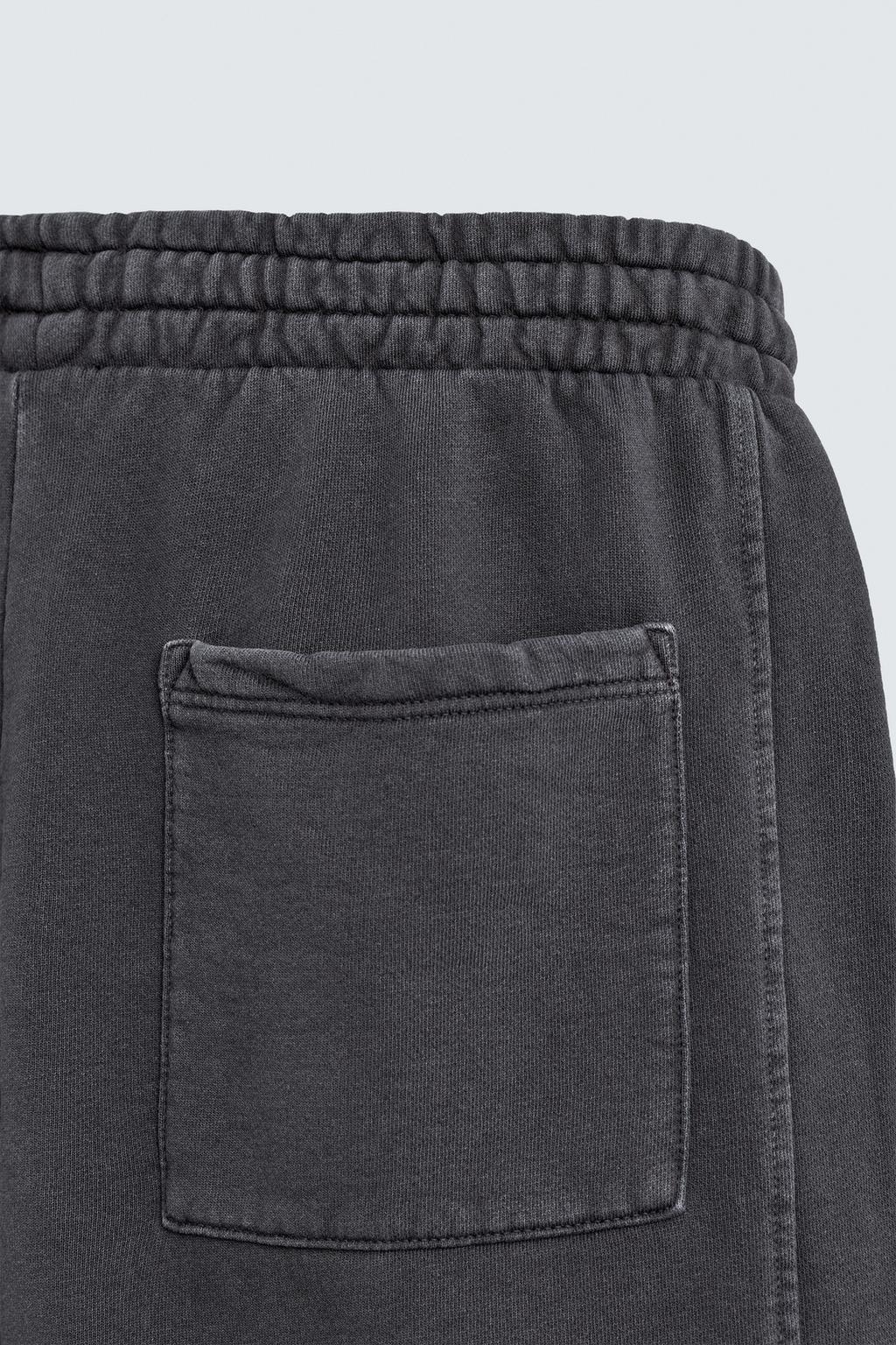 ШОРТЫ-ДЖОГГЕРЫ ИЗ ТКАНИ С ЭФФЕКТОМ ПОТЕРТОСТИ