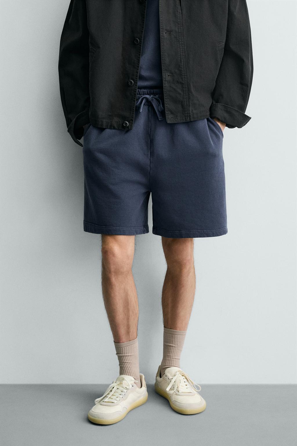 ШОРТЫ-ДЖОГГЕРЫ ИЗ ТКАНИ С ЭФФЕКТОМ ПОТЕРТОСТИ