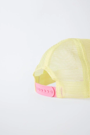 Кепка с цветочной вышивкой- Заказать в России