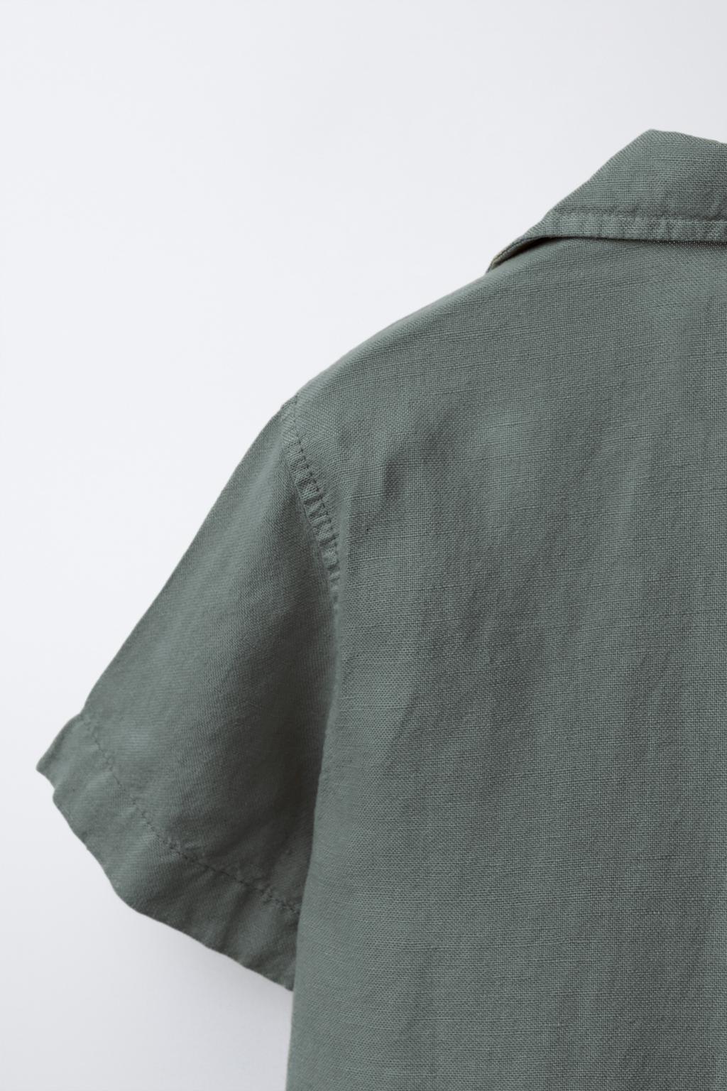 СТРУЯЩАЯСЯ РУБАШКА БОУЛИНГ ИЗ СМЕСОВОГО ЛЬНА