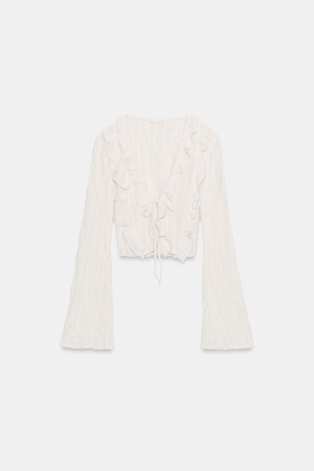 КРОП-ТОП С ВОЛАНАМИ И ЗАВЯЗКАМИ