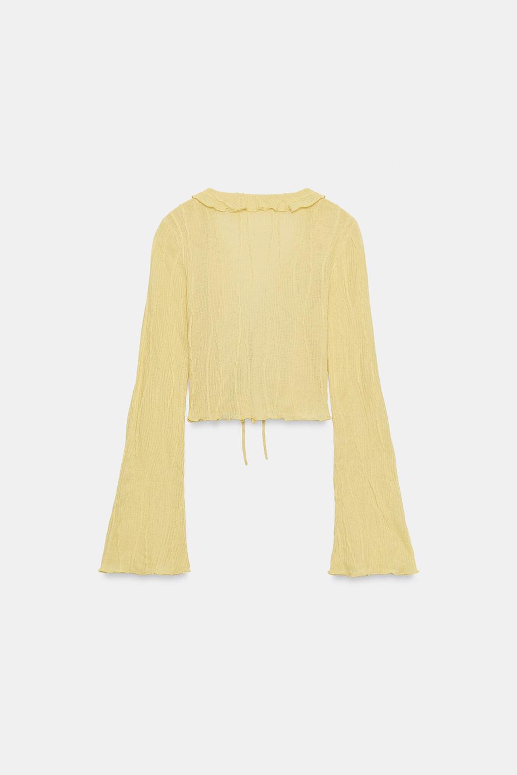 КРОП-ТОП С ВОЛАНАМИ И ЗАВЯЗКАМИ