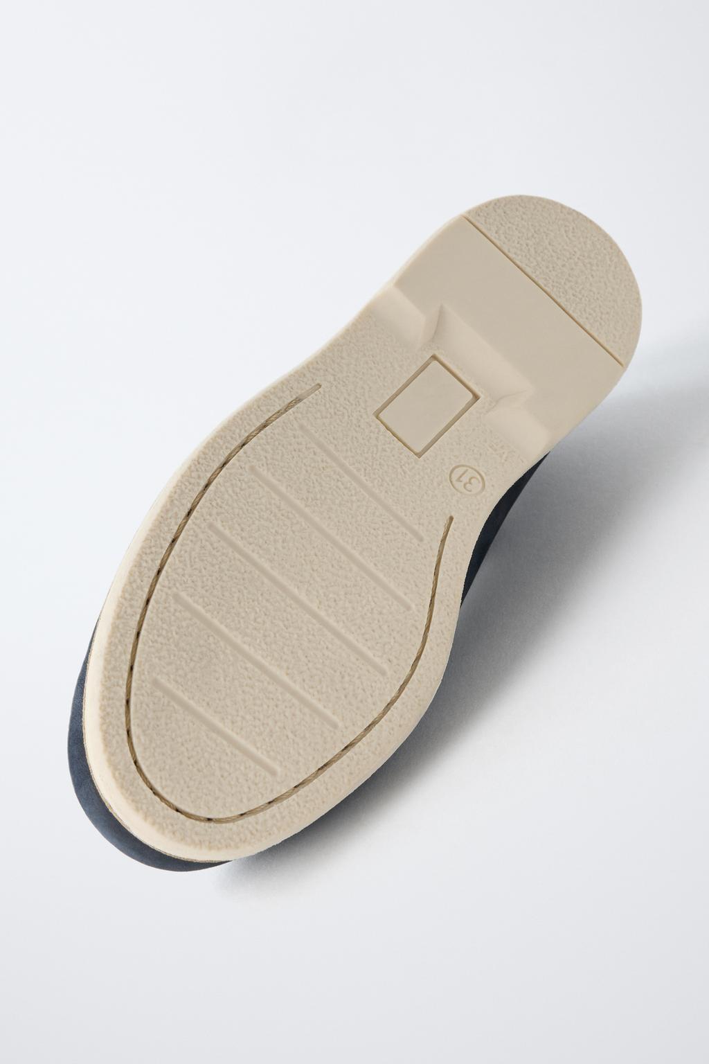 КОЖАНЫЕ ТОПСАЙДЕРЫ