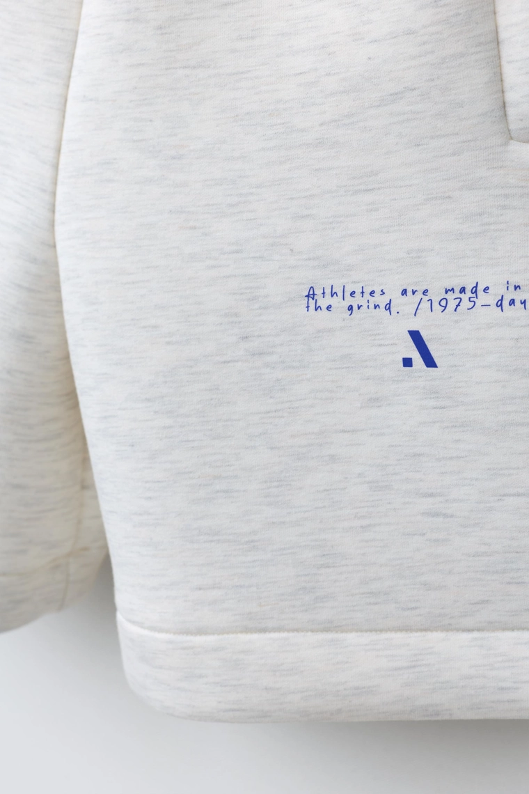 Спортивные бермуды с логотипом из неопрена