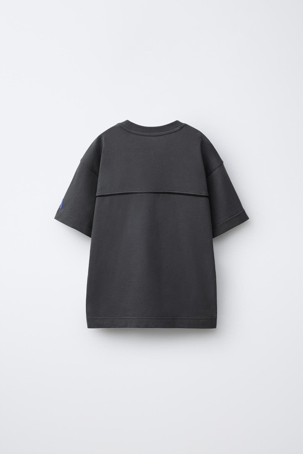 СПОРТИВНАЯ ФУТБОЛКА С ЛОГОТИПОМ