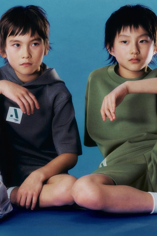 Спортивная футболка с логотипом- Заказать в России