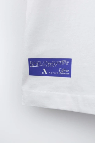 Спортивная футболка с карманом- Заказать в России