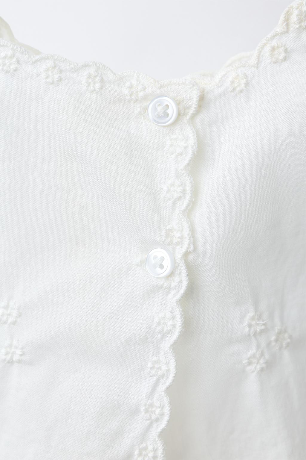 КОМПЛЕКТ ИЗ РУБАШКИ И ТРУСОВ С ВЫШИВКОЙ