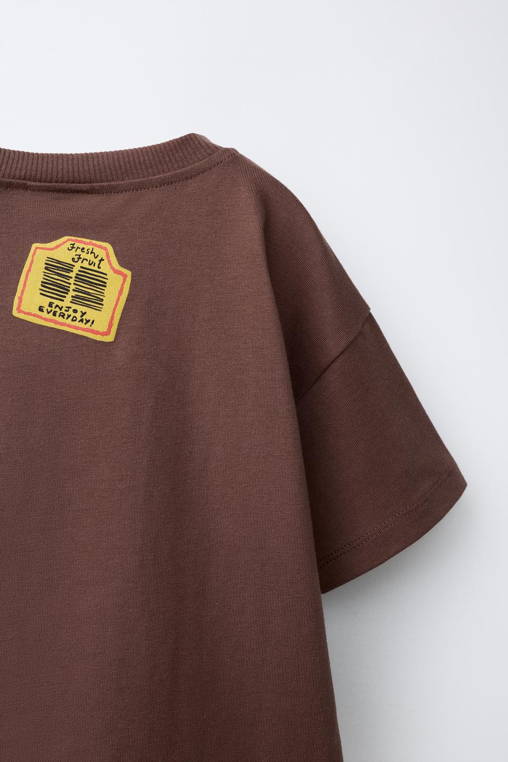 ФУТБОЛКА С ПРИНТОМ КЛУБНИКИ