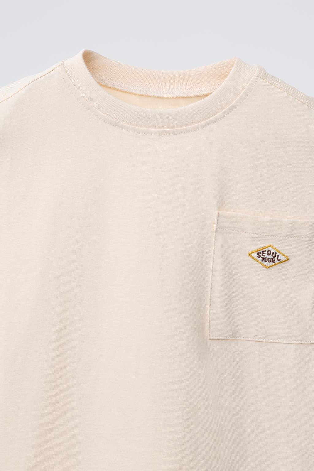 ФУТБОЛКА С НАШИВКОЙ И КАРМАНОМ