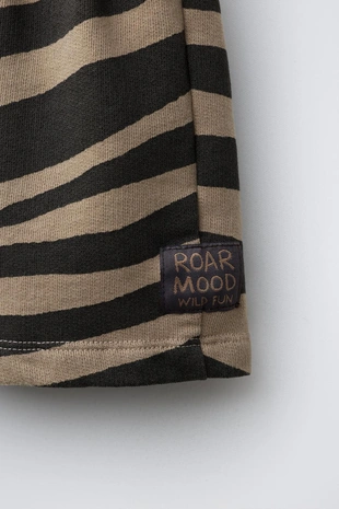 Шорты с анималистичным принтом- Заказать в России