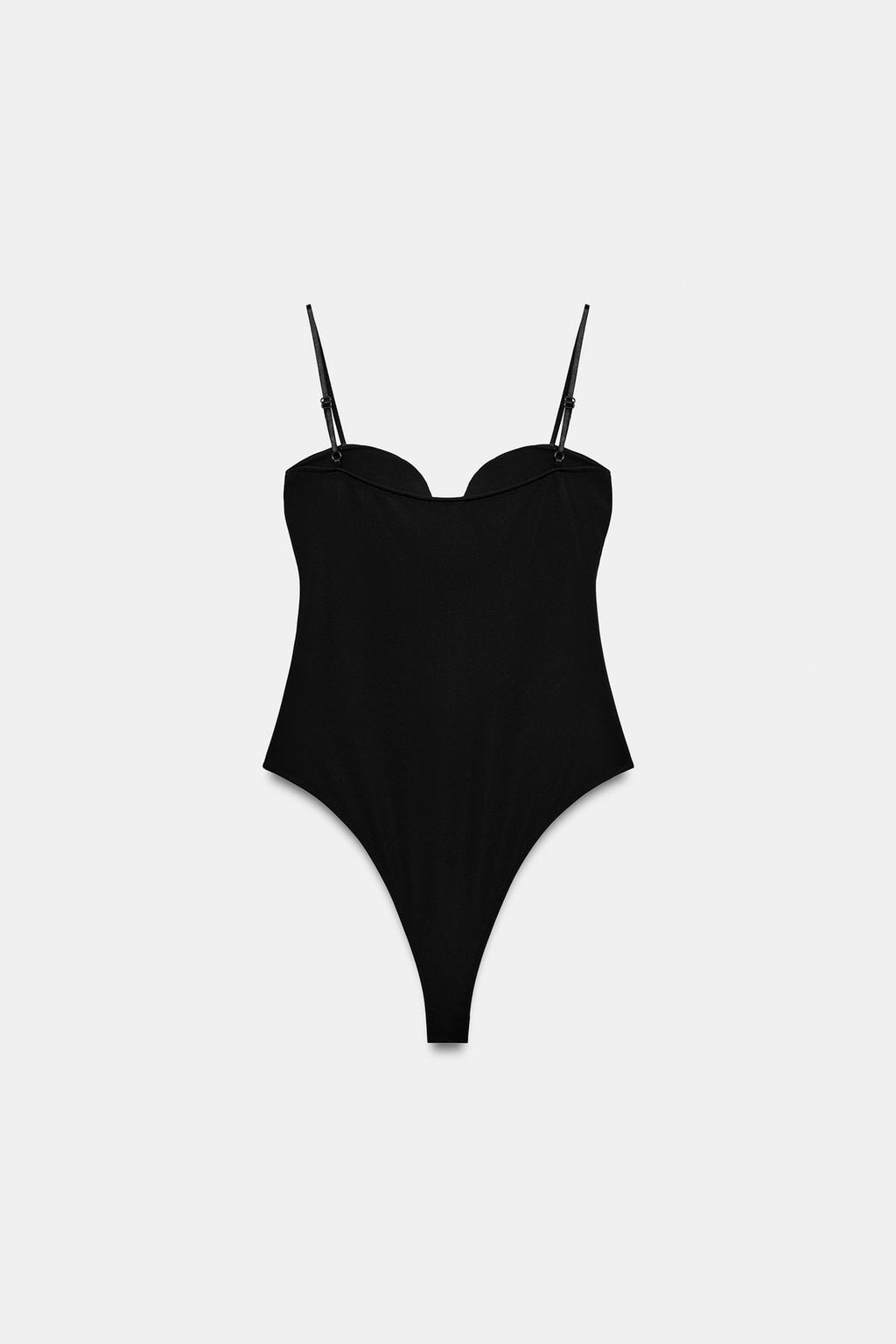 БОДИ С ВЫРЕЗОМ СЕРДЕЧКОМ И БРЕТЕЛЯМИ