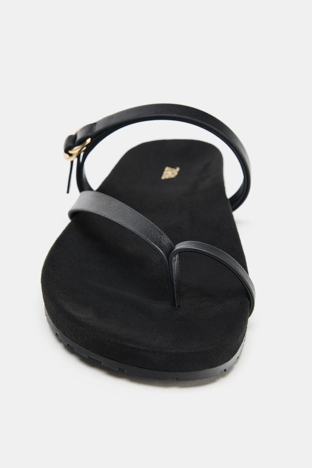 САНДАЛИИ НА ПЛОСКОЙ ПОДОШВЕ С РЕМЕШКАМИ ИЗ КОЖИ