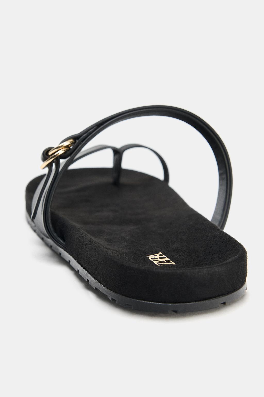 САНДАЛИИ НА ПЛОСКОЙ ПОДОШВЕ С РЕМЕШКАМИ ИЗ КОЖИ