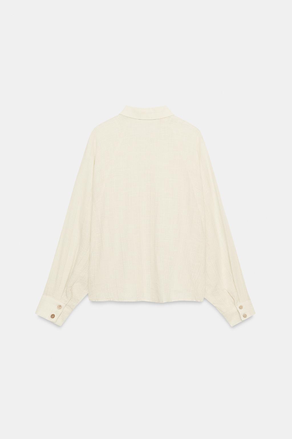 РУБАШКА С БЛЕСТЯЩЕЙ НИТЬЮ