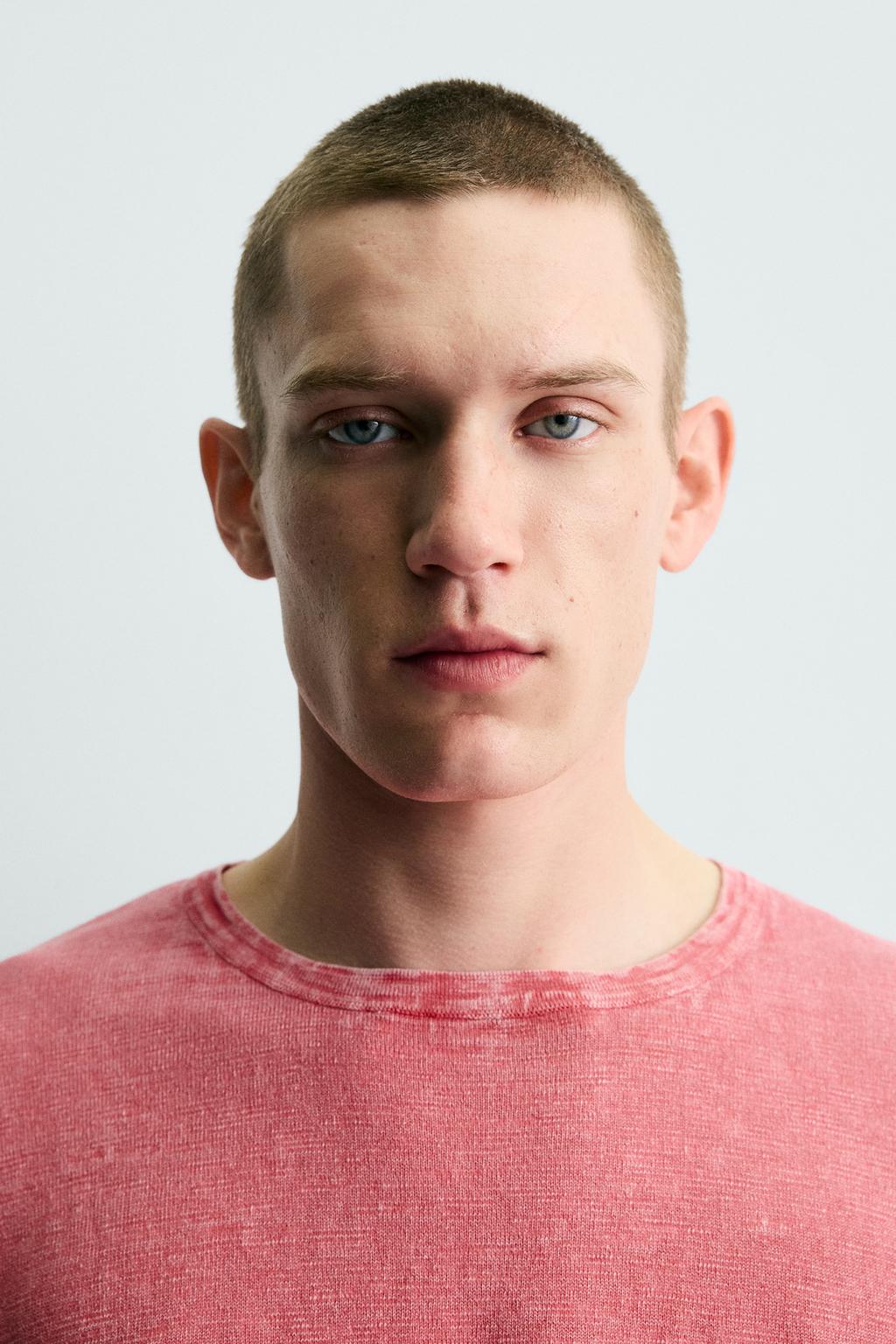 ФУТБОЛКА ИЗ РЕЛЬЕФНОГО ТРИКОТАЖА ФЛАМЕ