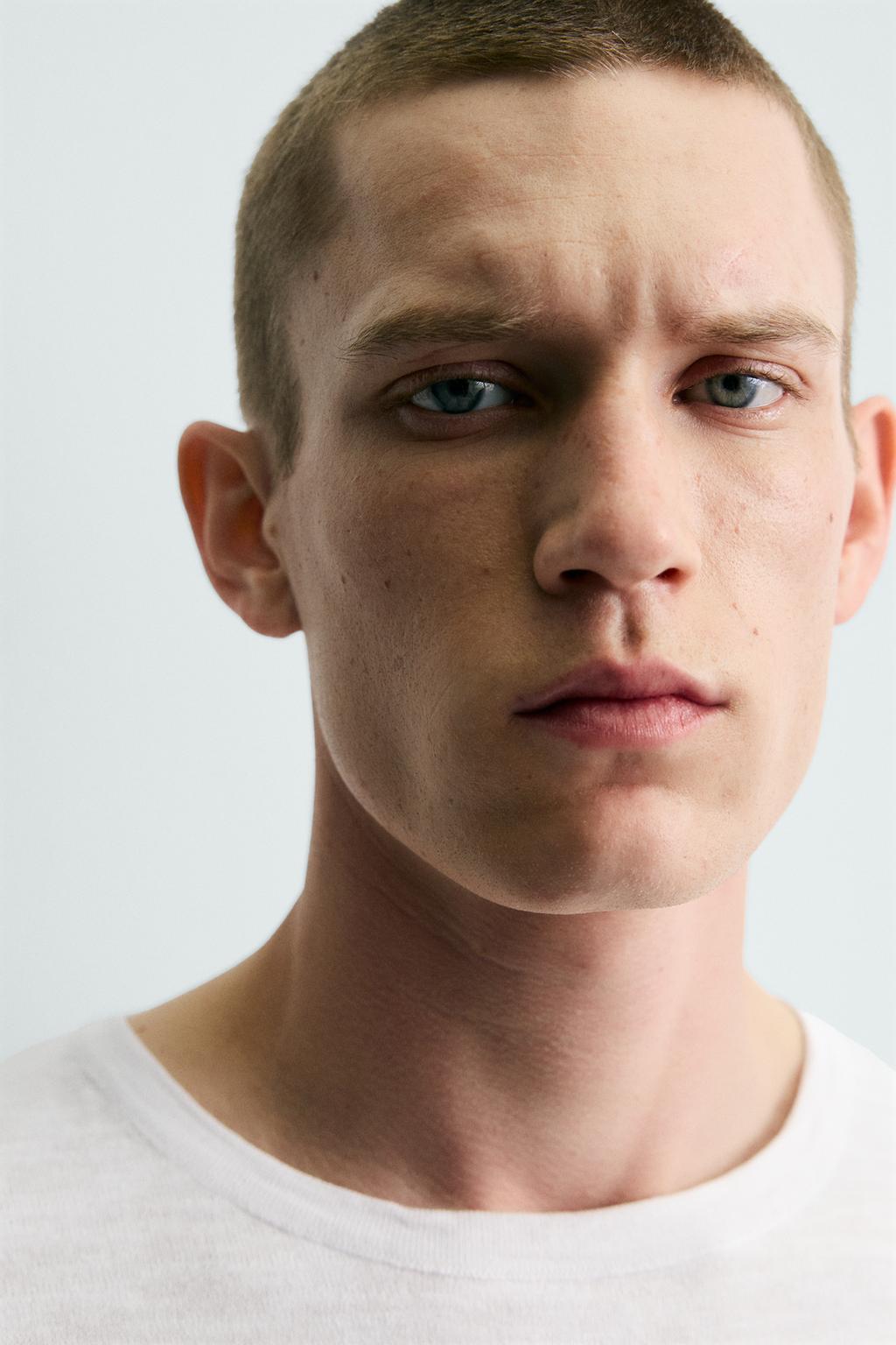 ФУТБОЛКА ИЗ РЕЛЬЕФНОГО ТРИКОТАЖА ФЛАМЕ