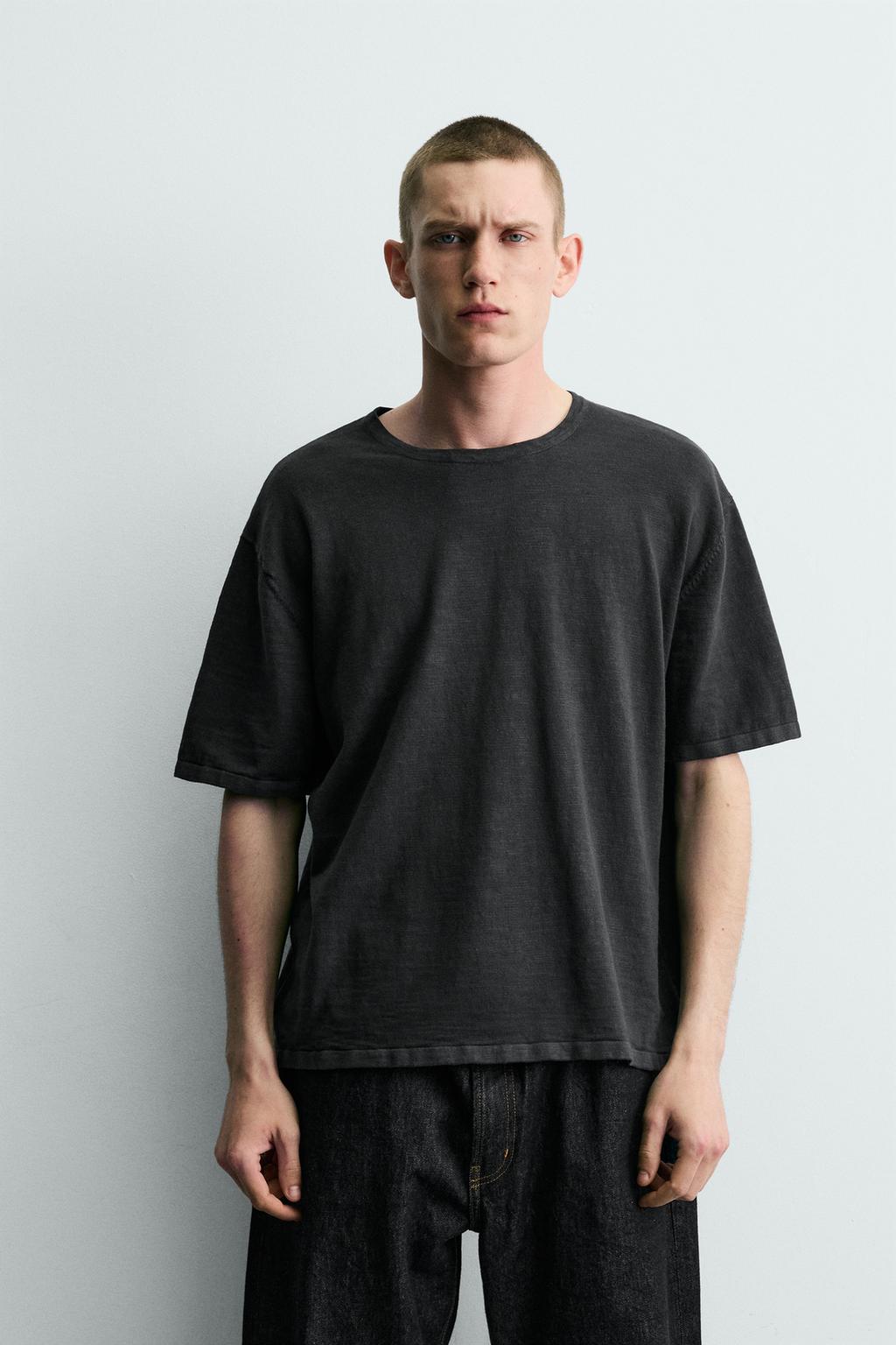 ФУТБОЛКА ИЗ РЕЛЬЕФНОГО ТРИКОТАЖА ФЛАМЕ