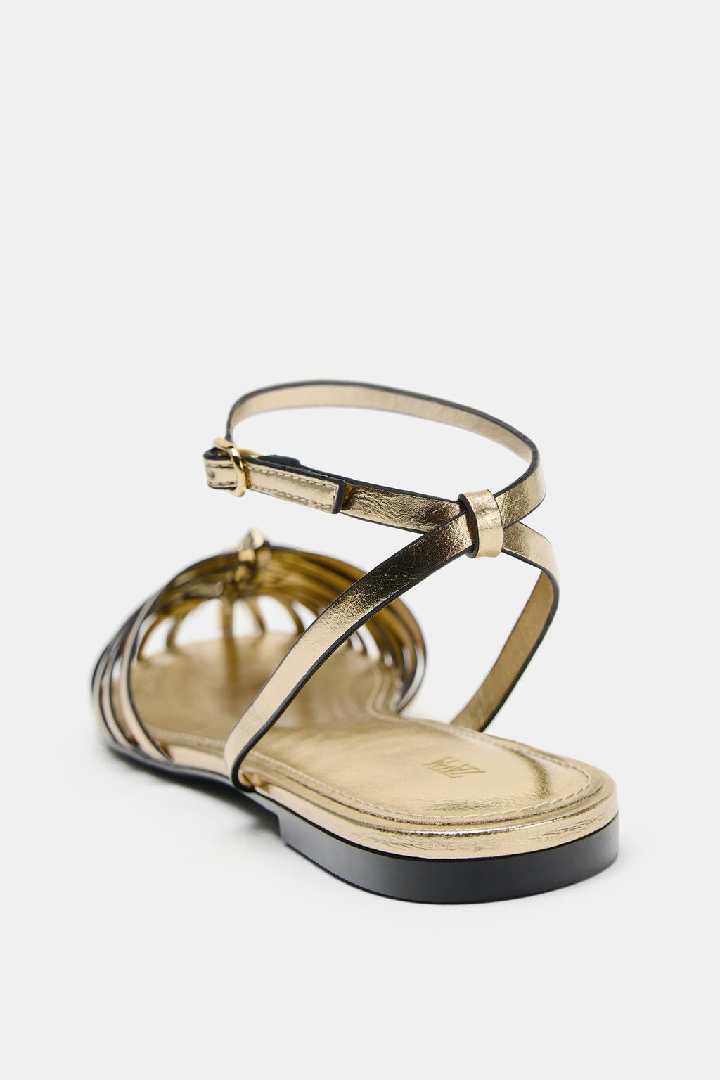 БОСОНОЖКИ НА ПЛОСКОЙ ПОДОШВЕ С МЕТАЛЛИЧЕСКИМ ЭФФЕКТОМ