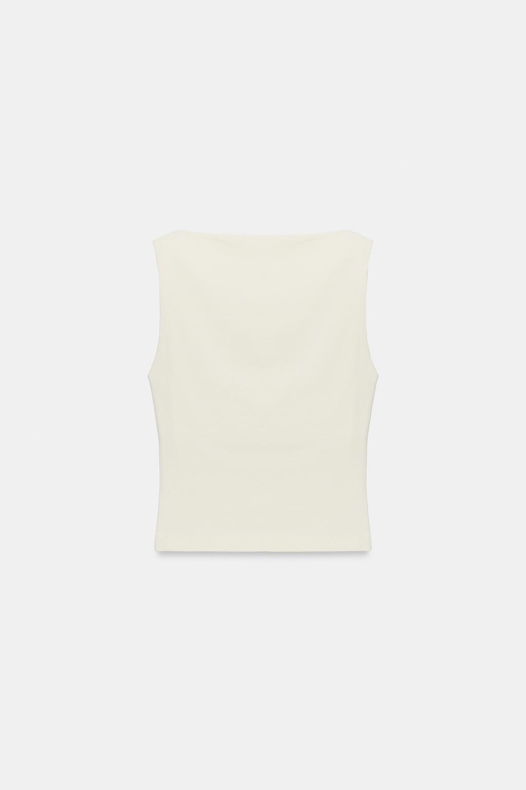 ТОП С ВЫРЕЗОМ ЛОДОЧКОЙ