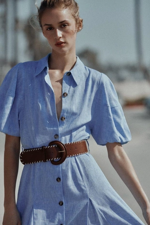 Платье миди из льна с поясом- Заказать в России