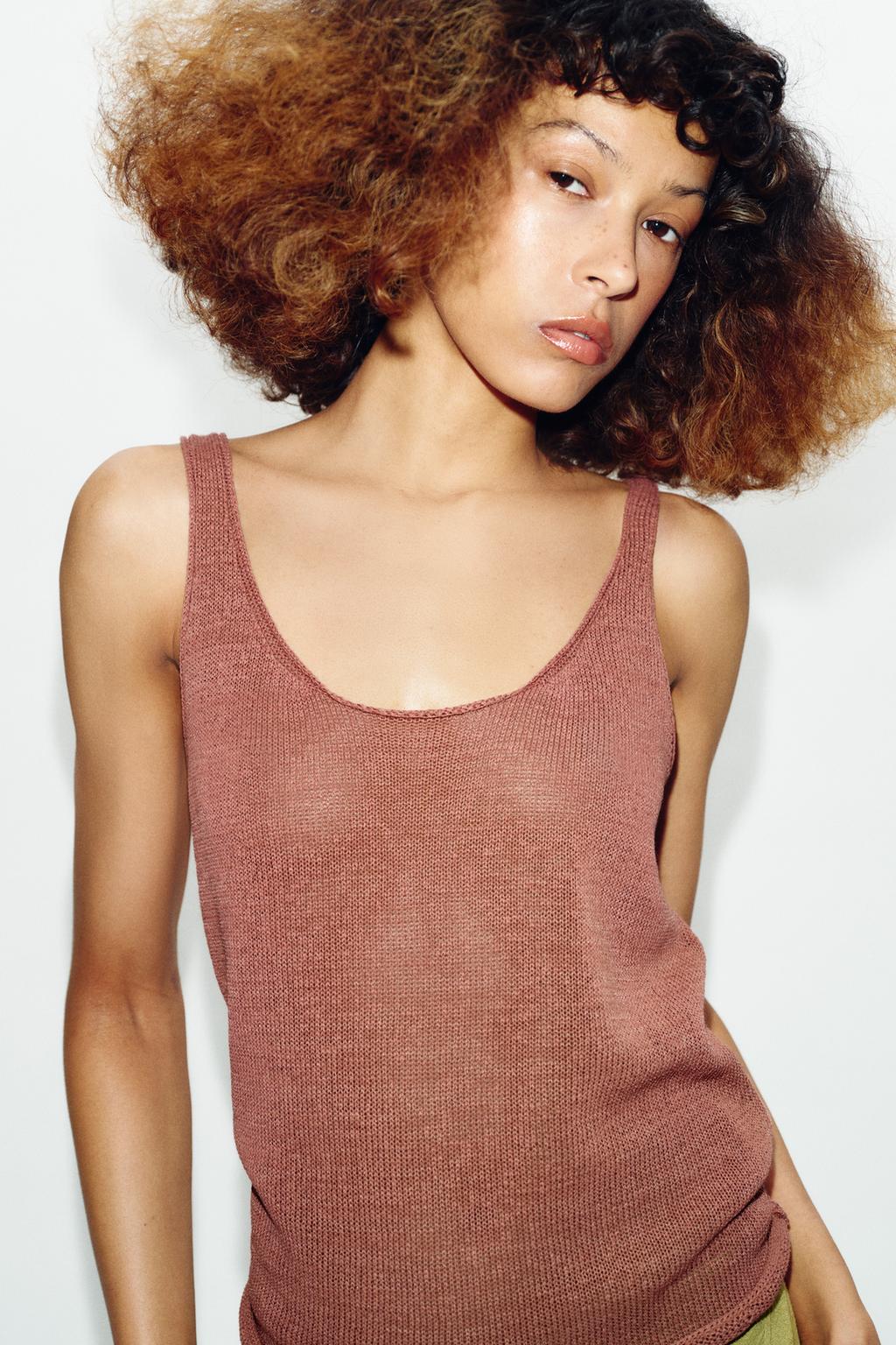 ТРИКОТАЖНЫЙ ТОП НА БРЕТЕЛЯХ