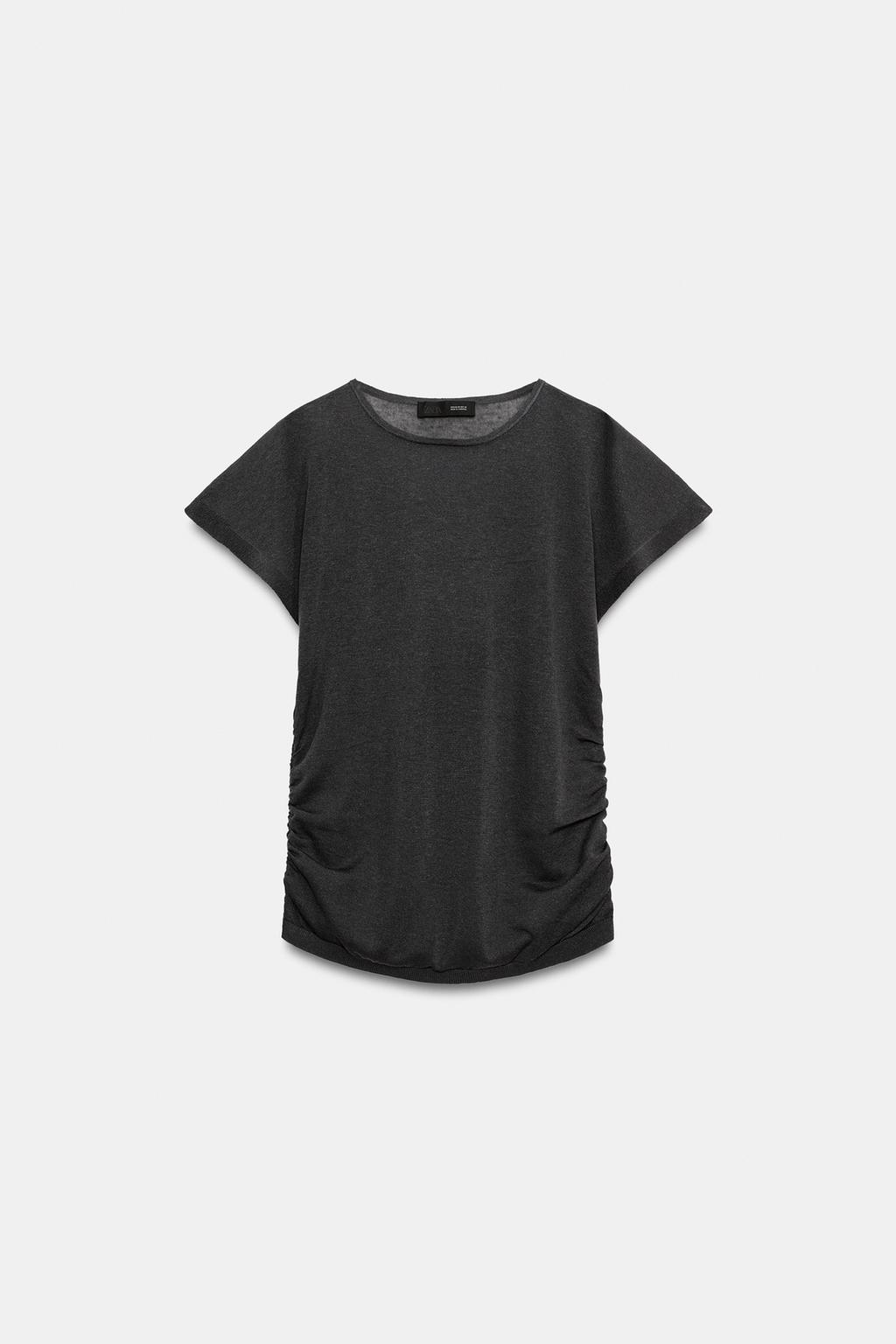 ТРИКОТАЖНЫЙ ТОП СО СБОРКАМИ