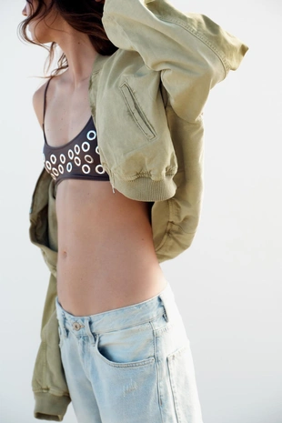 Бомбер из ткани с эффектом потертости- Заказать в России