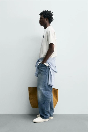 Футболка с контрастным принтом- Заказать в России