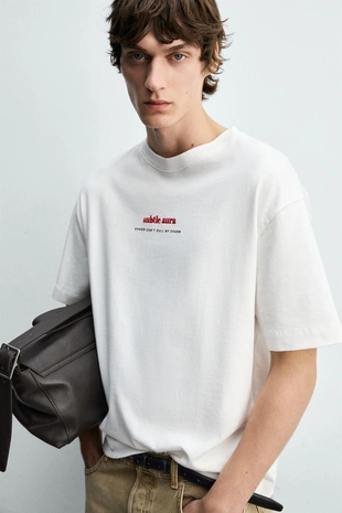 Футболка с вышивкой и принтом- Заказать в России