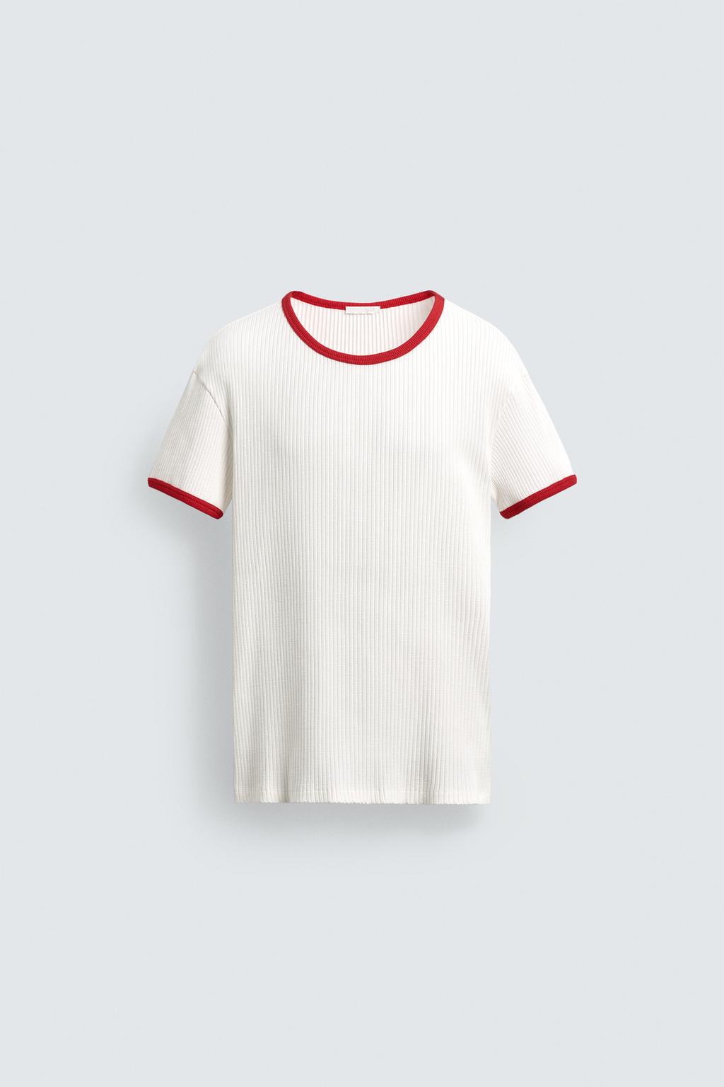 ФУТБОЛКА В РУБЧИК С КОНТРАСТНЫМ ПРИНТОМ