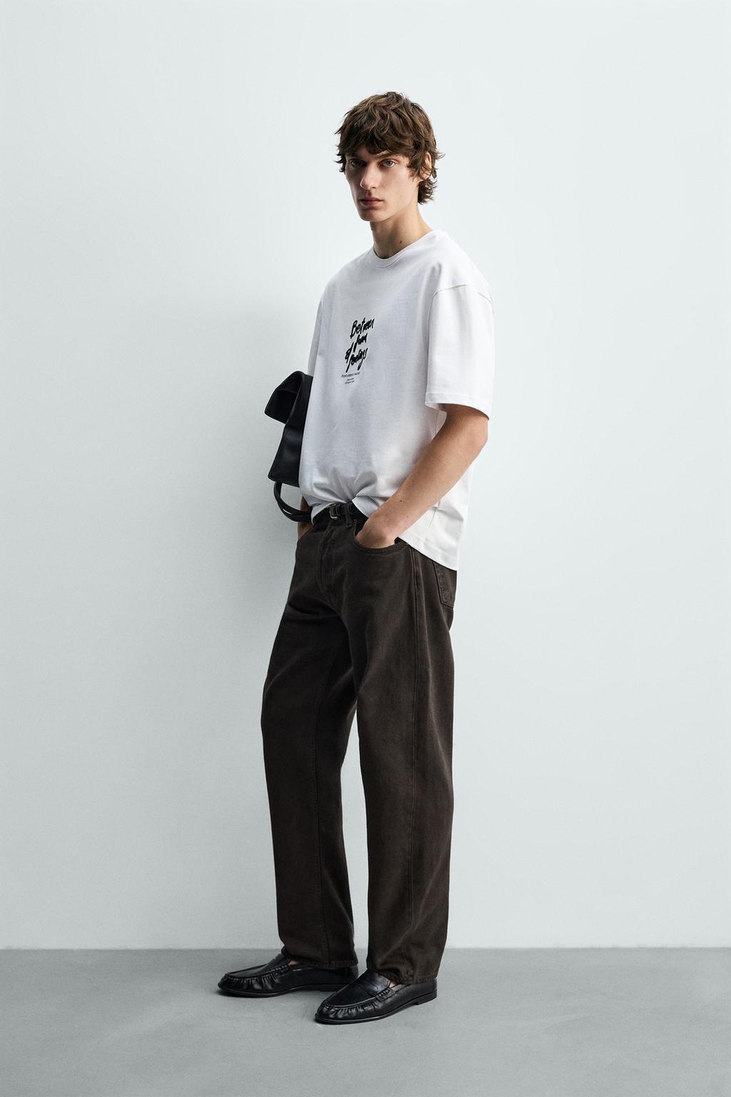 ФУТБОЛКА С ТЕКСТУРНЫМ ТЕКСТОМ