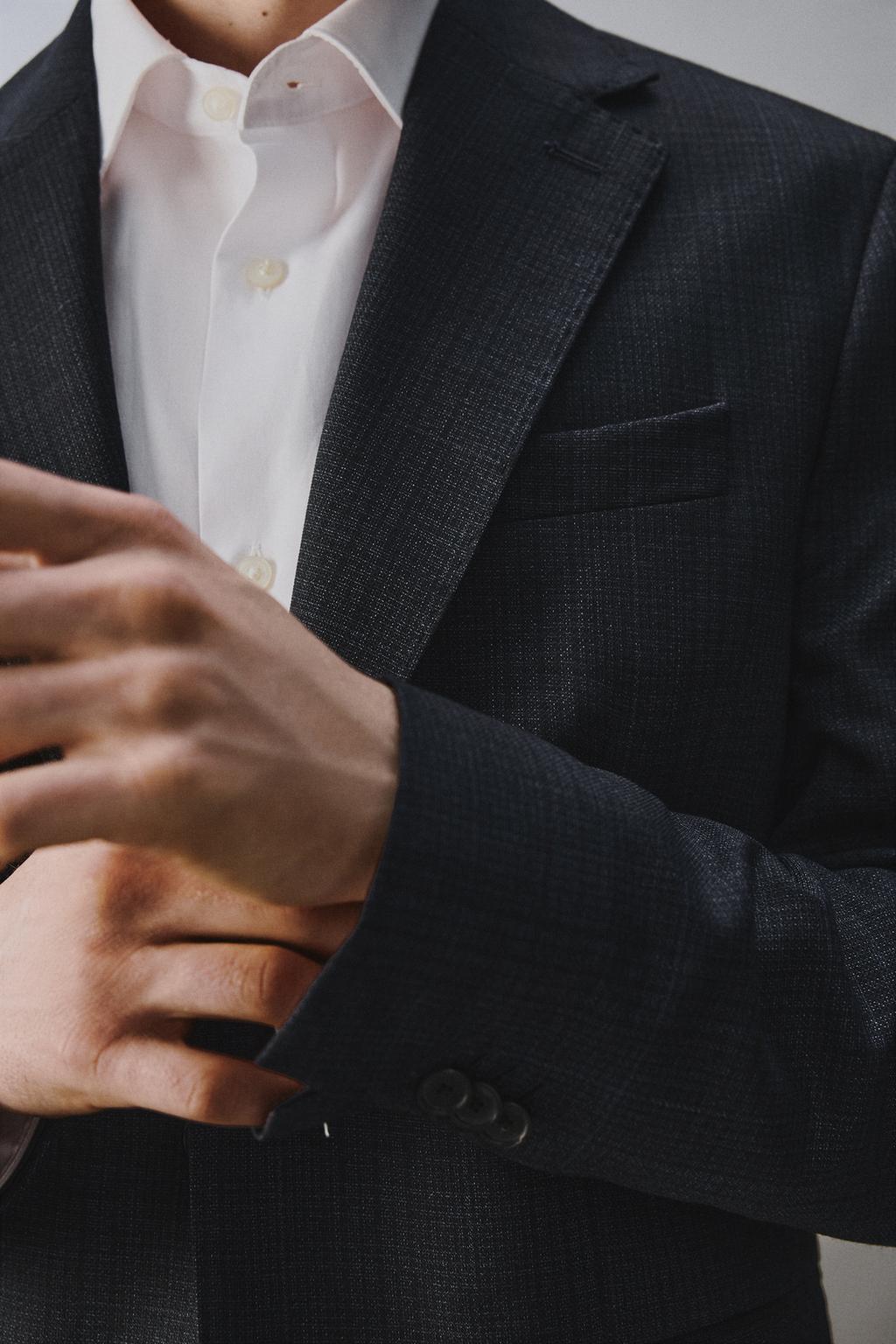 КОСТЮМНЫЙ БЛЕЙЗЕР ИЗ 100% ШЕРСТИ В КЛЕТКУ