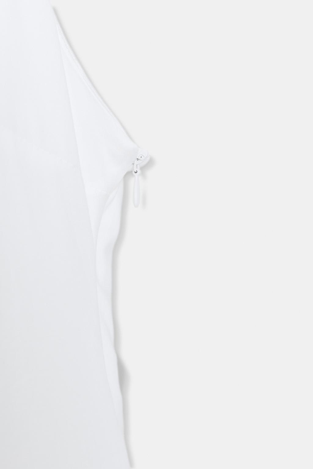 ПЛАТЬЕ ИЗ ПОПЛИНА С ГОРЛОВИНОЙ ХАЛТЕР