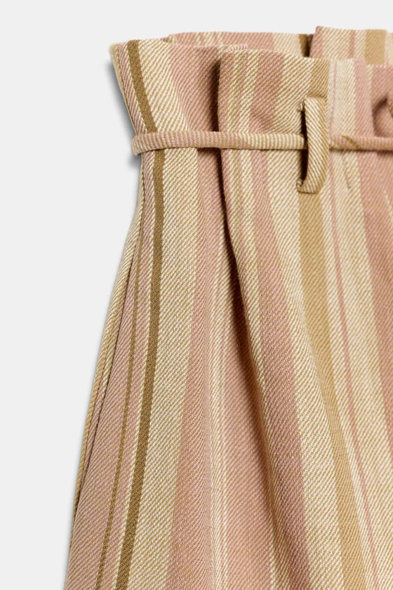 ШОРТЫ В ПОЛОСКУ С ПОЯСОМ — коллекция Zara «ZW»