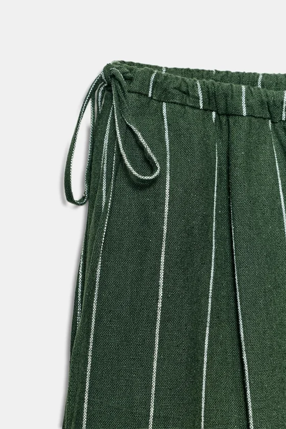 БРЮКИ В ПОЛОСКУ ИЗ СМЕСОВОГО ЛЬНА — коллекция Zara «ZW»