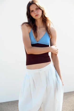 Объемные брюки со складками- Заказать в России