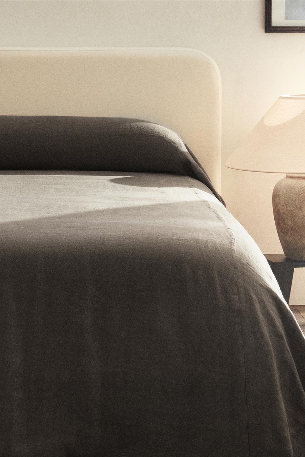 Покрывало из мятого льна (400 г/м²)