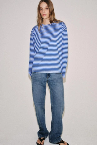 Хлопковая футболка в полоску из льна