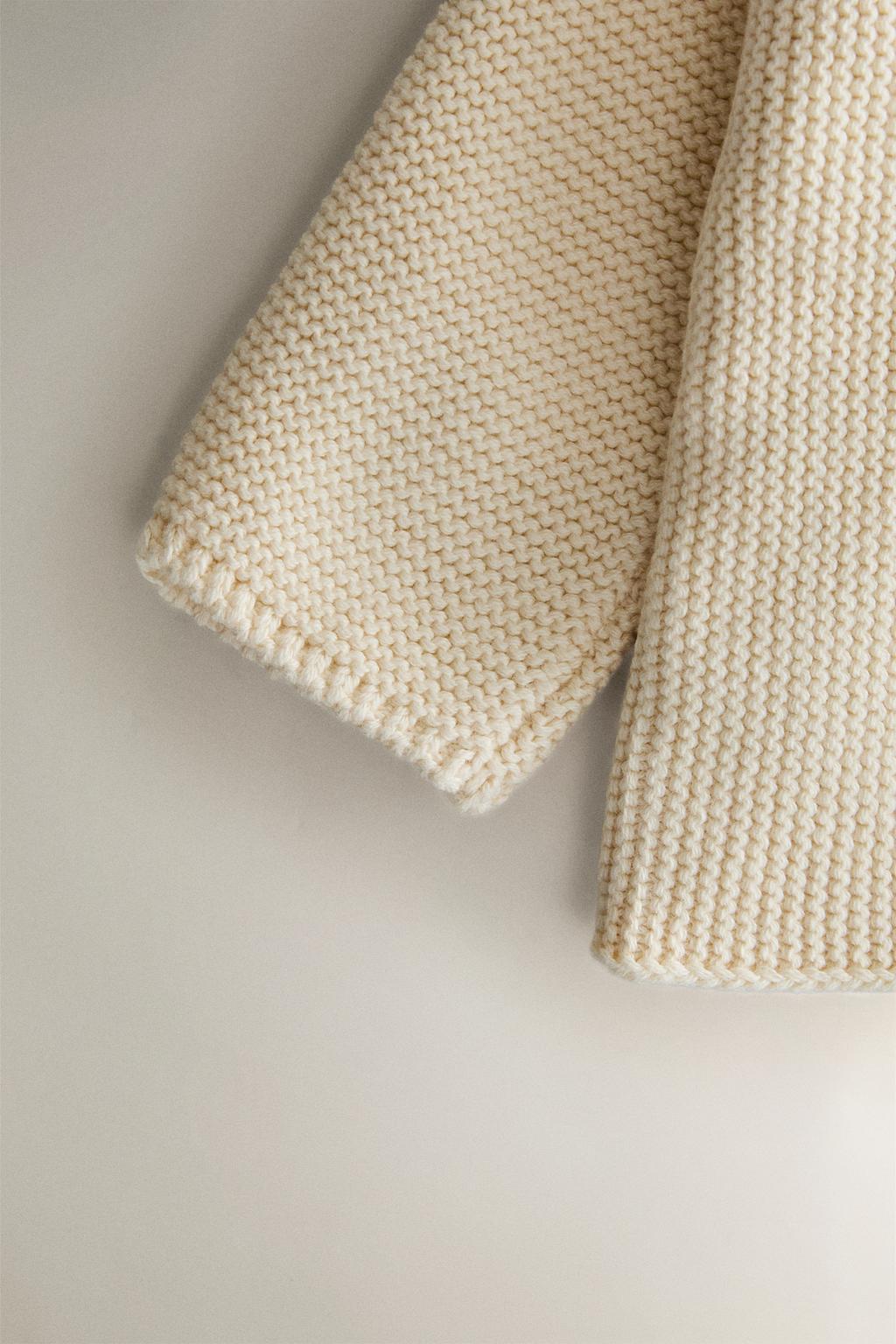 Детская вязаная кардигана