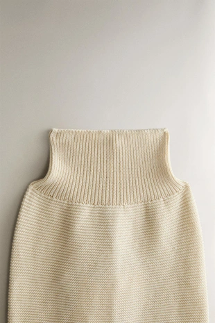 Вязаные детские плотные леггинсы с носочками- Заказать в России