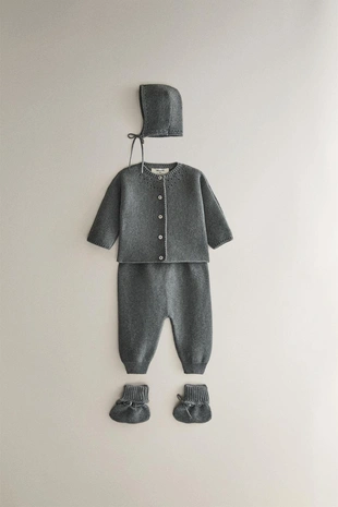 Вязаная детская шапочка- Заказать в России