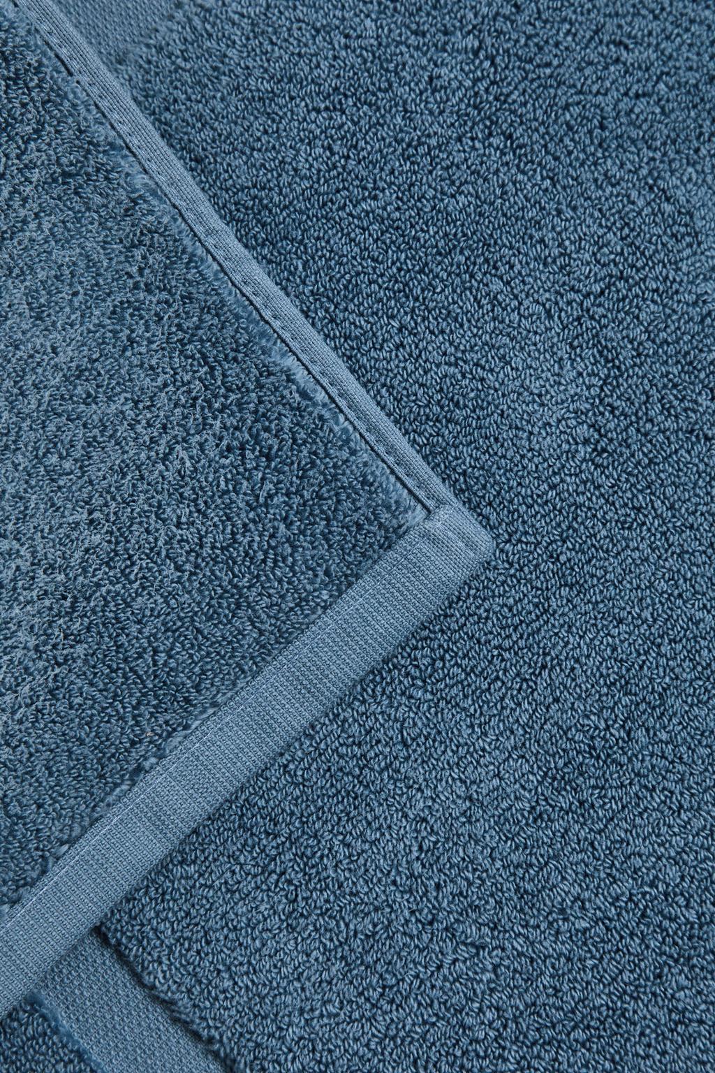 Мягкий велюровый коврик для ванной