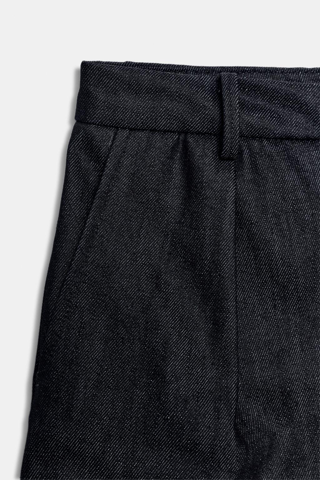 ДЖИНСОВЫЕ ШОРТЫ С ЗАЩИПАМИ — ZW COLLECTION