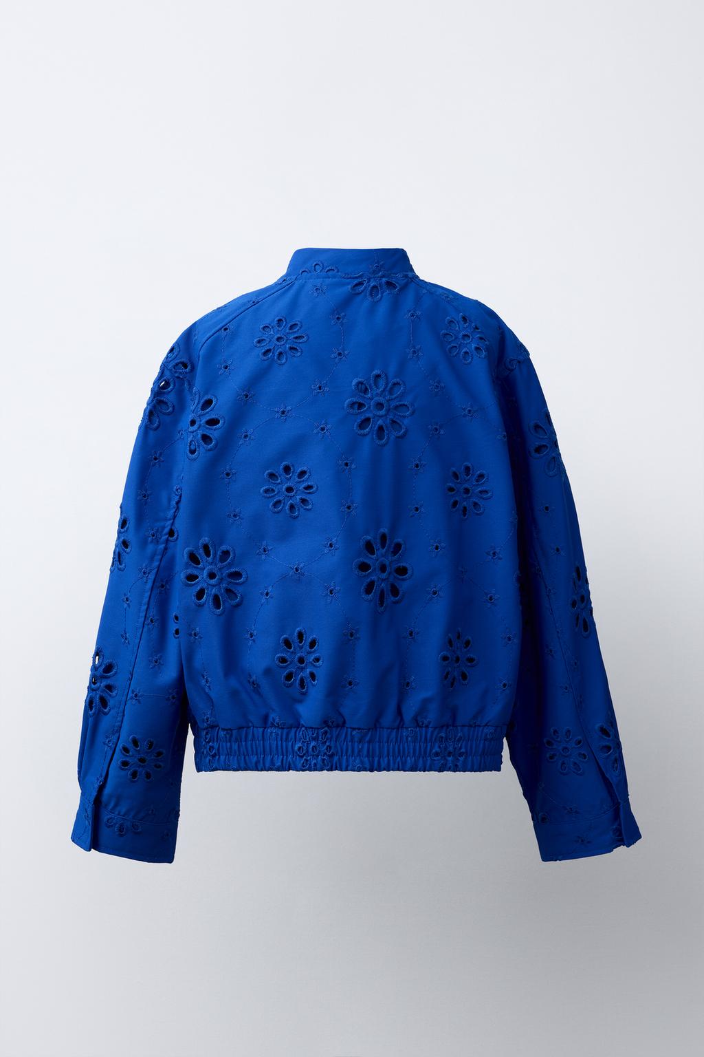 КУРТКА СО ШВЕЙЦАРСКОЙ ВЫШИВКОЙ